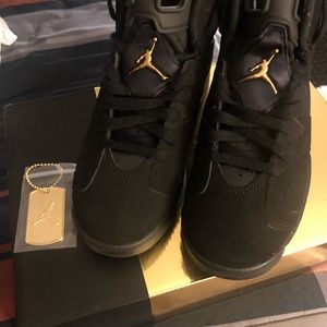 Air Jordan retro 6 black and gold